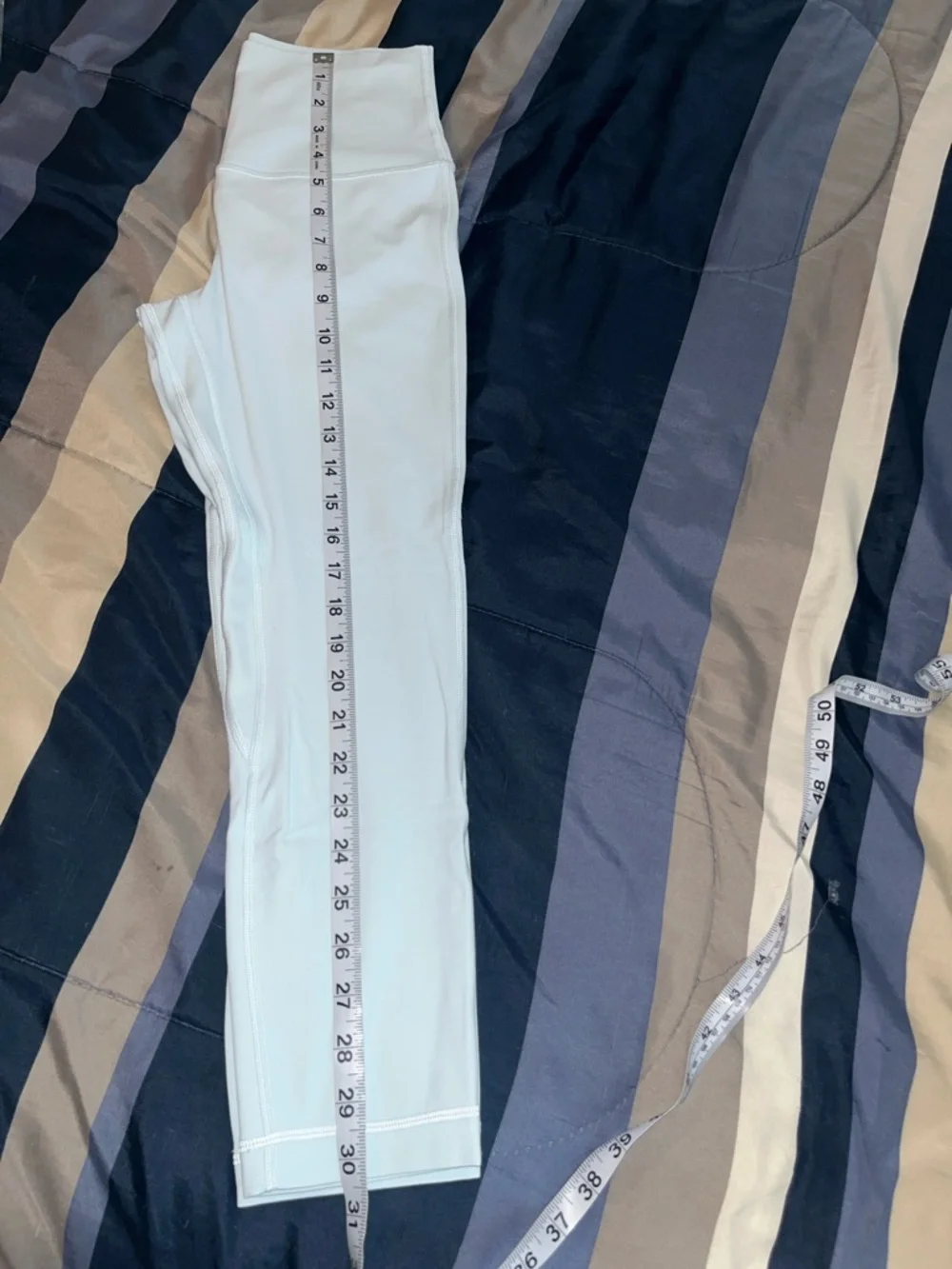 🍋 LIKE NEW Lululemon Double-Lined Align High-Rise Crop 23" - Powder Blue - Sz 6 - Picture 10 of 13